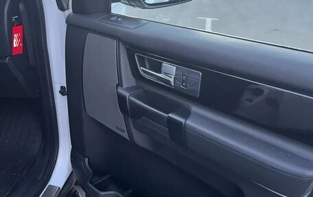 Land Rover Discovery IV, 2014 год, 2 500 000 рублей, 15 фотография