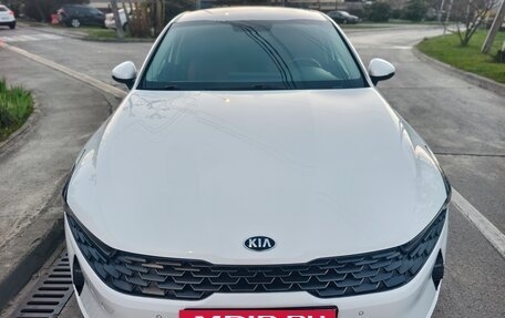 KIA K5, 2021 год, 1 740 000 рублей, 2 фотография