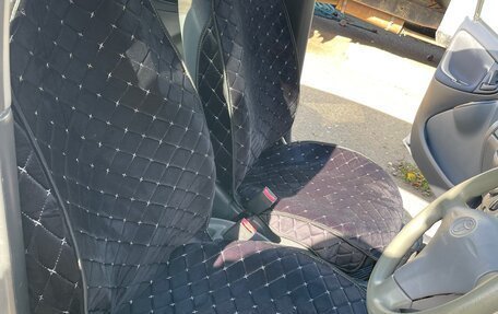 Toyota Vitz, 2001 год, 350 000 рублей, 25 фотография