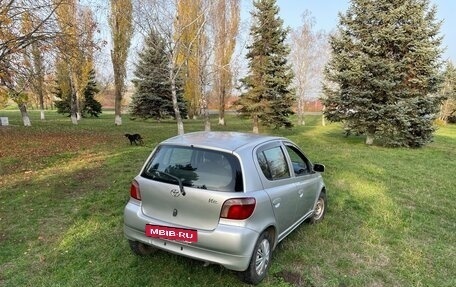 Toyota Vitz, 2001 год, 350 000 рублей, 11 фотография