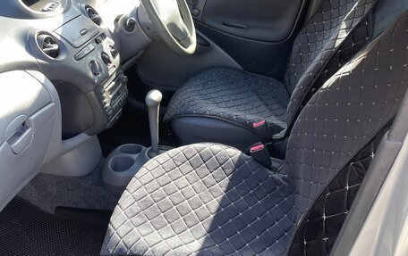 Toyota Vitz, 2001 год, 350 000 рублей, 26 фотография