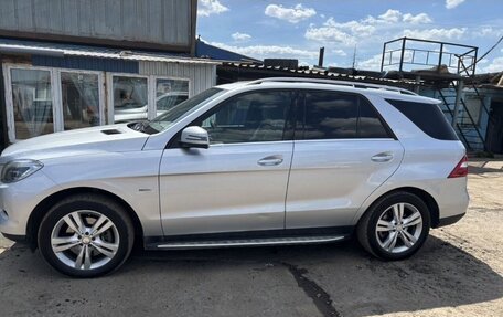 Mercedes-Benz M-Класс, 2012 год, 1 850 000 рублей, 1 фотография