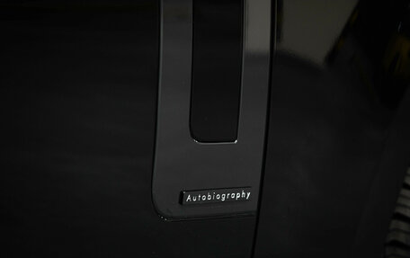 Land Rover Range Rover IV рестайлинг, 2025 год, 26 300 000 рублей, 11 фотография