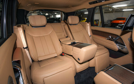 Land Rover Range Rover IV рестайлинг, 2025 год, 26 300 000 рублей, 26 фотография