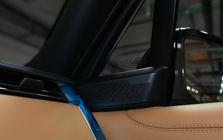 Land Rover Range Rover IV рестайлинг, 2025 год, 26 300 000 рублей, 28 фотография