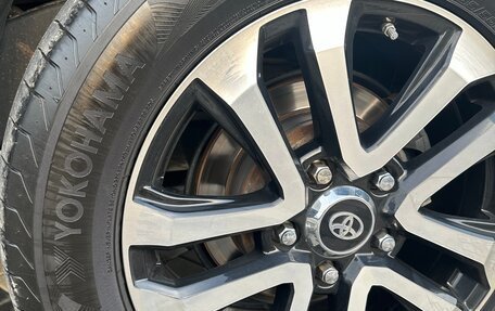 Toyota Land Cruiser 200, 2016 год, 6 900 000 рублей, 14 фотография