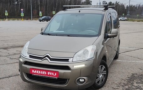 Citroen Berlingo II рестайлинг, 2013 год, 1 030 000 рублей, 2 фотография