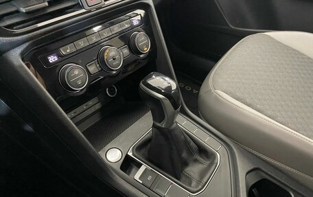 Volkswagen Taos, 2021 год, 2 447 000 рублей, 21 фотография