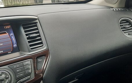 Nissan Pathfinder, 2016 год, 2 000 000 рублей, 1 фотография