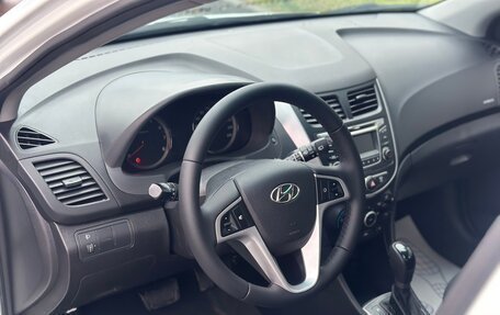 Hyundai Solaris II рестайлинг, 2015 год, 850 000 рублей, 8 фотография