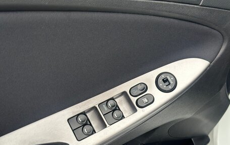 Hyundai Solaris II рестайлинг, 2015 год, 850 000 рублей, 9 фотография