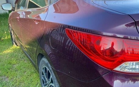 Hyundai Solaris II рестайлинг, 2011 год, 750 000 рублей, 3 фотография