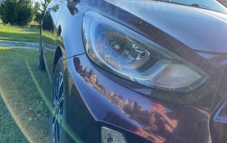 Hyundai Solaris II рестайлинг, 2011 год, 750 000 рублей, 4 фотография