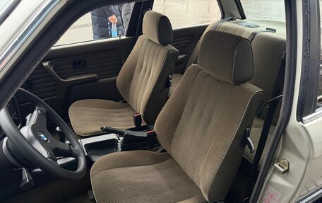 BMW 3 серия, 1986 год, 699 000 рублей, 9 фотография