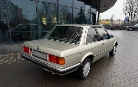 BMW 3 серия, 1986 год, 699 000 рублей, 14 фотография