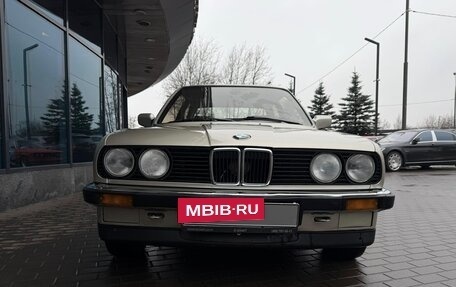 BMW 3 серия, 1986 год, 699 000 рублей, 16 фотография