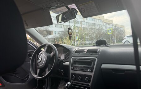 Skoda Octavia, 2012 год, 900 000 рублей, 10 фотография