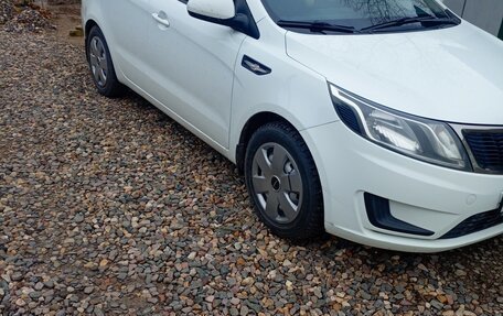 KIA Rio III рестайлинг, 2012 год, 670 000 рублей, 2 фотография