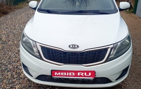 KIA Rio III рестайлинг, 2012 год, 670 000 рублей, 3 фотография