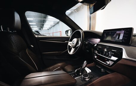 BMW 5 серия, 2020 год, 6 450 000 рублей, 17 фотография