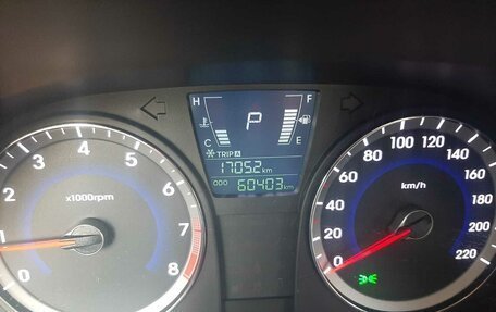 Hyundai Solaris II рестайлинг, 2012 год, 1 050 000 рублей, 6 фотография