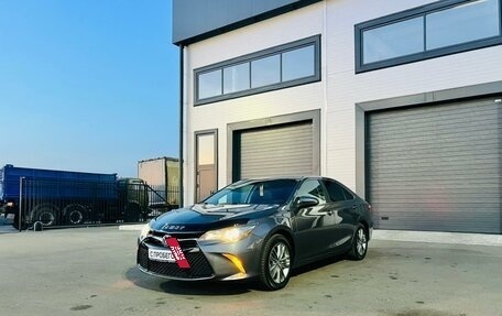 Toyota Camry, 2017 год, 1 899 999 рублей, 2 фотография