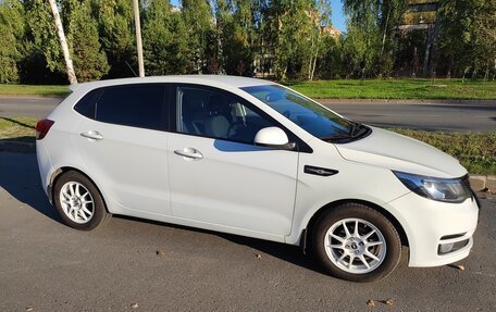 KIA Rio III рестайлинг, 2016 год, 950 000 рублей, 2 фотография