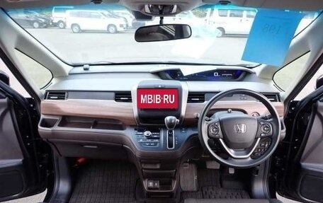 Honda Freed II, 2022 год, 1 381 500 рублей, 3 фотография