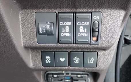 Honda Freed II, 2022 год, 1 381 500 рублей, 8 фотография