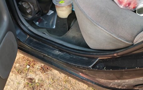 Toyota Avensis III рестайлинг, 1999 год, 240 000 рублей, 7 фотография