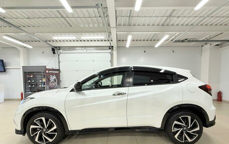 Honda Vezel, 2018 год, 1 999 000 рублей, 3 фотография