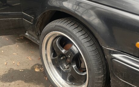 Nissan Laurel VIII, 1991 год, 950 000 рублей, 15 фотография