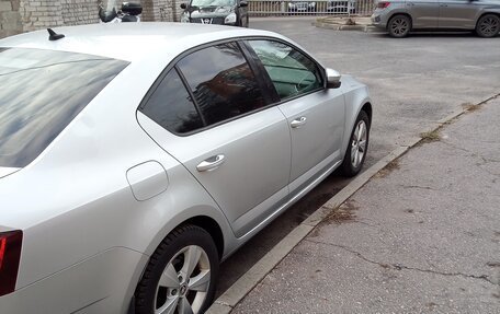 Skoda Octavia, 2017 год, 1 100 000 рублей, 3 фотография