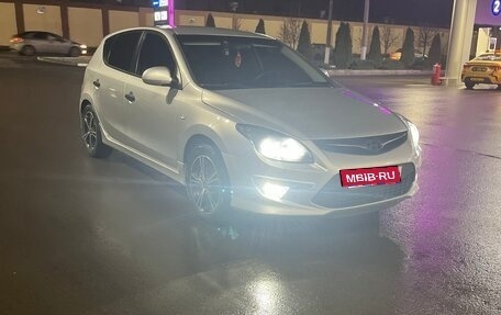 Hyundai i30 I, 2010 год, 850 000 рублей, 2 фотография