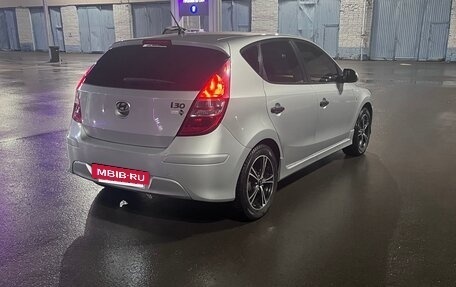 Hyundai i30 I, 2010 год, 850 000 рублей, 14 фотография