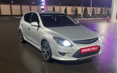 Hyundai i30 I, 2010 год, 850 000 рублей, 12 фотография