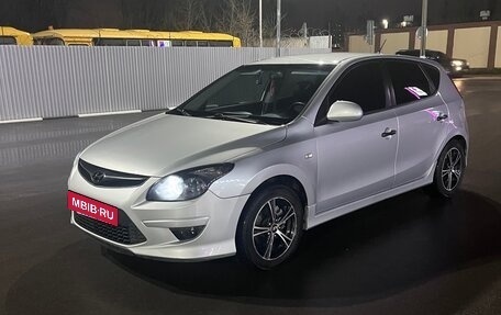 Hyundai i30 I, 2010 год, 850 000 рублей, 16 фотография