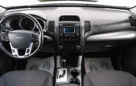 KIA Sorento II рестайлинг, 2011 год, 1 499 000 рублей, 11 фотография