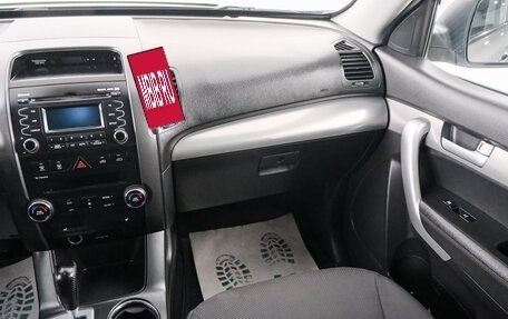 KIA Sorento II рестайлинг, 2011 год, 1 499 000 рублей, 12 фотография