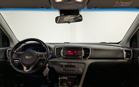 KIA Sportage IV рестайлинг, 2018 год, 1 995 000 рублей, 14 фотография