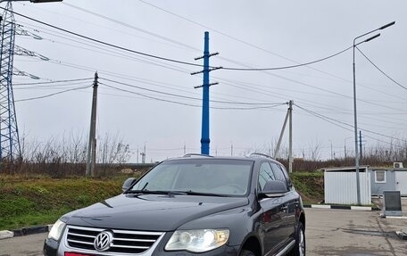 Volkswagen Touareg III, 2008 год, 1 300 000 рублей, 1 фотография