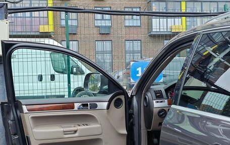 Volkswagen Touareg III, 2008 год, 1 300 000 рублей, 13 фотография