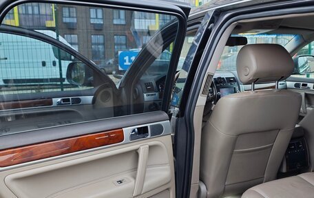 Volkswagen Touareg III, 2008 год, 1 300 000 рублей, 14 фотография