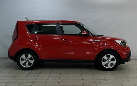 KIA Soul II рестайлинг, 2019 год, 1 780 000 рублей, 8 фотография