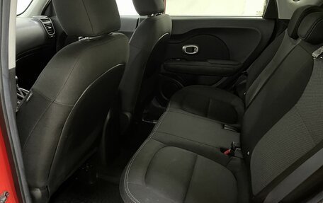 KIA Soul II рестайлинг, 2019 год, 1 780 000 рублей, 13 фотография