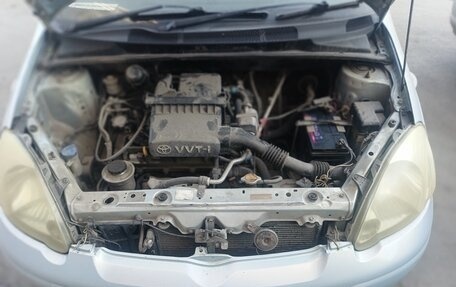 Toyota Vitz, 2003 год, 200 000 рублей, 1 фотография