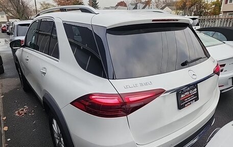 Mercedes-Benz GLE, 2024 год, 7 280 000 рублей, 6 фотография