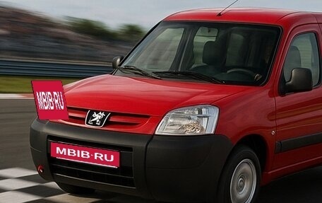 Peugeot Partner II рестайлинг 2, 2011 год, 400 000 рублей, 2 фотография