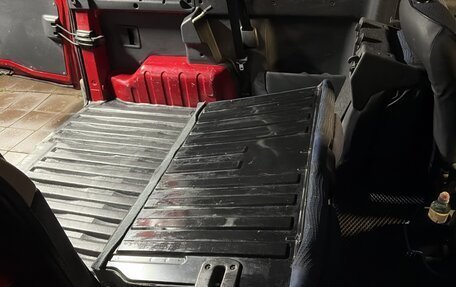 Peugeot Partner II рестайлинг 2, 2011 год, 400 000 рублей, 13 фотография