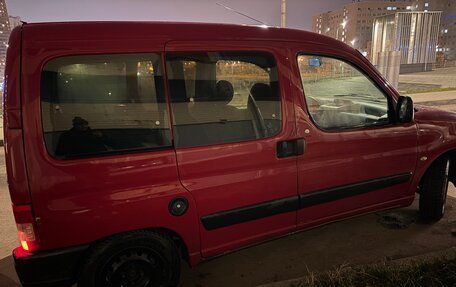 Peugeot Partner II рестайлинг 2, 2011 год, 400 000 рублей, 16 фотография